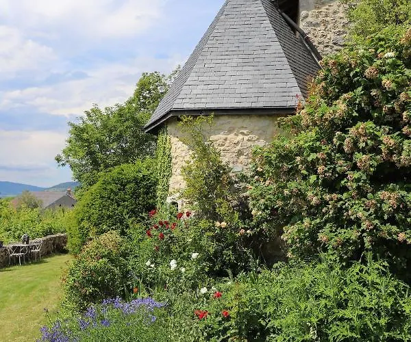 Frühstückspension Chateau De Sothonod