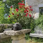 Chateau De Bed & Breakfast *